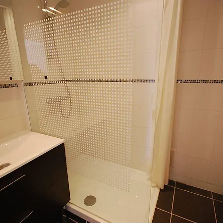 Appartement T3 Pte Croisette Vue à 100m Cannes
